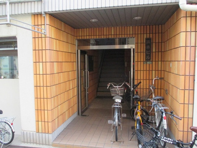 【エントランス】 | 浜本ビル | エントランスです