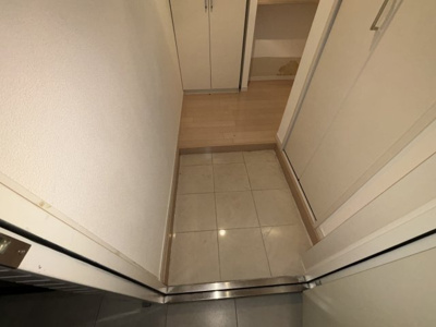 【玄関】 | アルコバレーノシンメイ