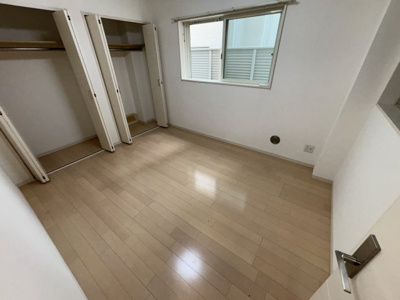 【洋室】 | アルコバレーノシンメイ