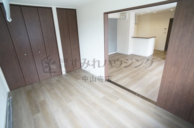 源ハイツの寝室