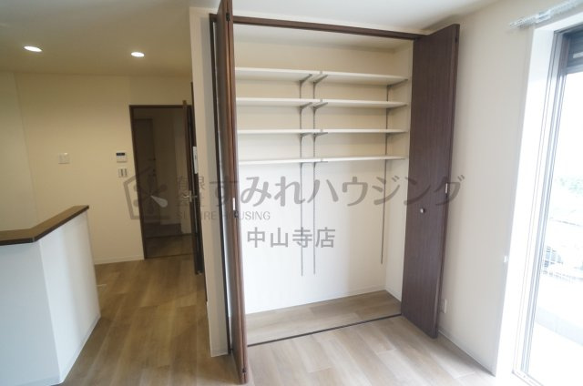 源ハイツの収納