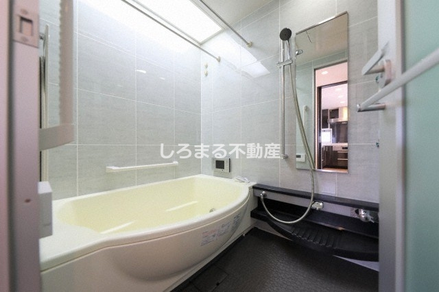 エルザグレース堀江タワーの浴室