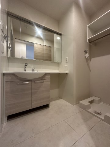 PINO　SOLANAのロビー