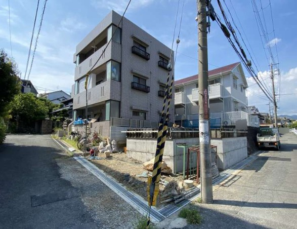 豊中市桜の町5丁目　新築戸建の外観