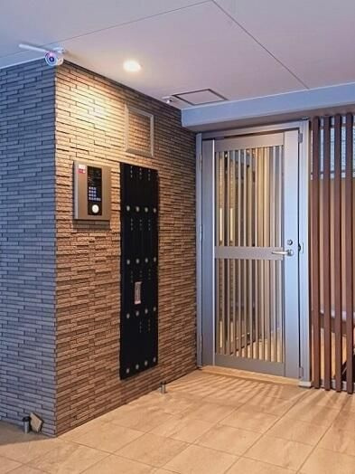 プラムツリー神楽坂のエントランス