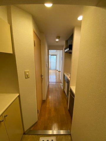 エステムコート神戸ハーバーランド前Ⅱの玄関