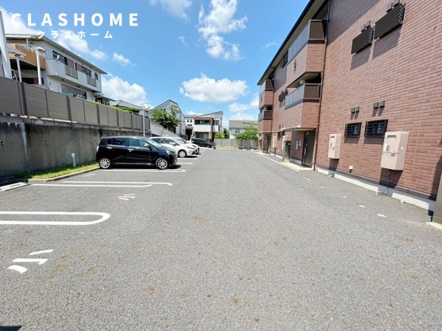 D-roomサン　　　刈谷市近郊の賃貸はクラスホーム刈谷店の駐車場