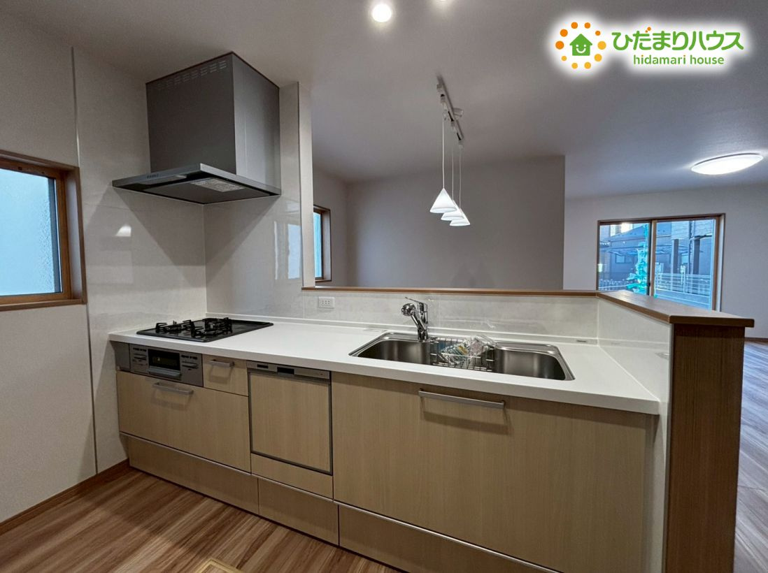 深谷市上野台　第59期　新築一戸建て　ワイウッドコート　01のキッチン