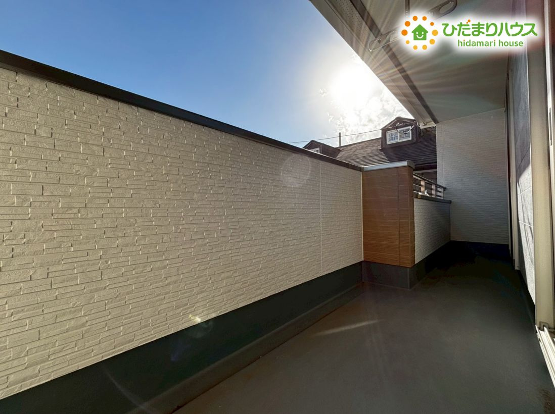 深谷市上野台　第59期　新築一戸建て　ワイウッドコート　01のバルコニー