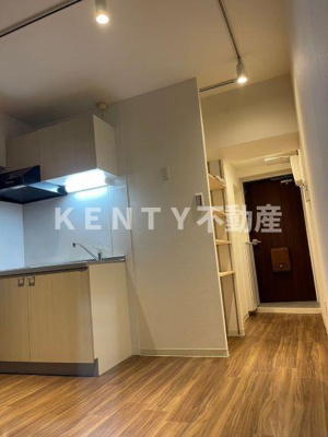 【内装】 | ウエストインパート３ | 内装は落ち着いています