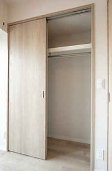 【収納】 | ルーエ中野坂上 | クローゼット完備。