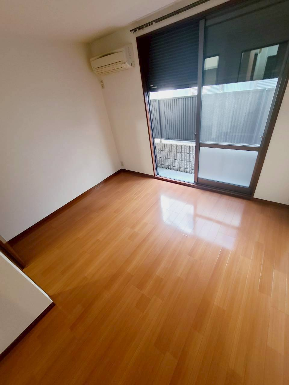 アネスト香枦園の居間・リビング