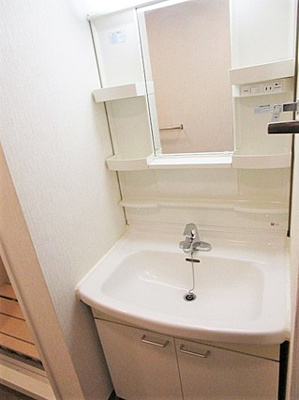 【独立洗面台】 | コーポレート中央林間1号棟(コーポレートチュウオウリンカンイチゴウトウ)