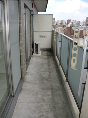 【バルコニー】 | ソアーヴェ日暮里