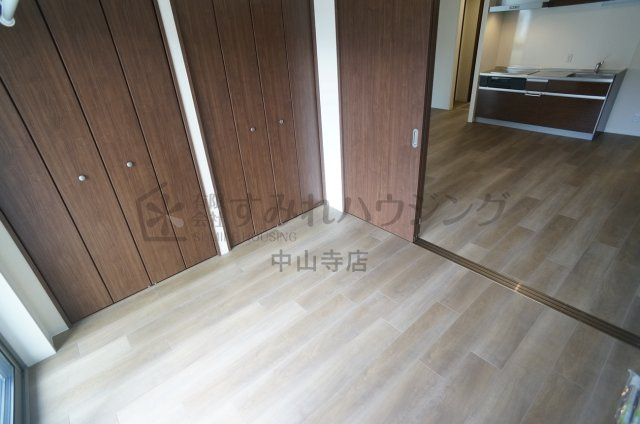 源ハイツの寝室