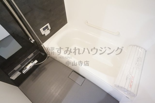 源ハイツの浴室