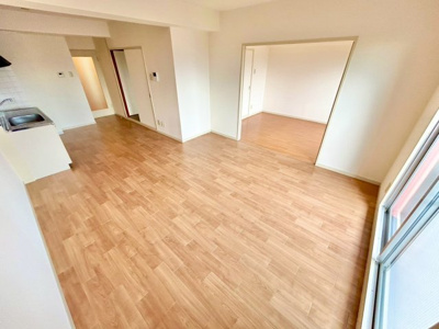 【居間・リビング】 | クレストコート