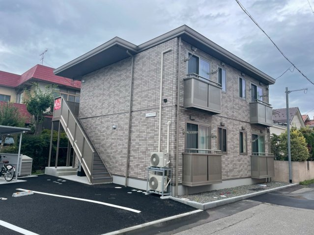 長野県松本市　一棟アパート