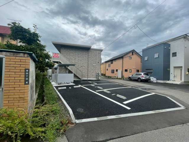 長野県松本市　一棟アパート