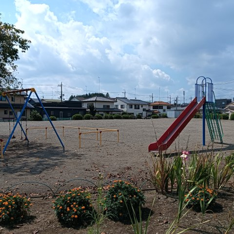 東岡本町1期　Ａ号棟の展望|徒歩1分のところに公園があり、お子様と一緒にたくさん遊べます♪