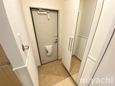 【玄関】 | ラ・ドゥサーⅣ