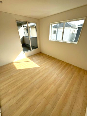 沼津市沢田町第1　新築戸建　全5棟　2号棟　の洋室