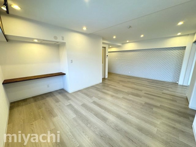 【内装】 | 里見ビル