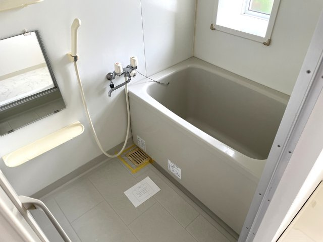 エバーパティオＨＡの浴室