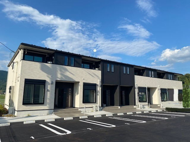 丹波篠山市西岡屋のアパート
