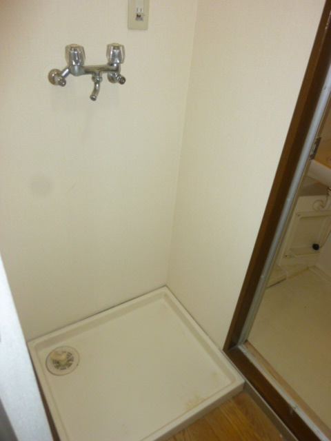 パークヒルズ田園調布の洗面所|スペースが確保できる洗面所です