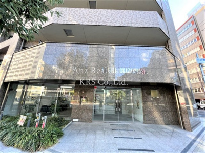 【エントランス】 | リーガル岡崎橋 | 高級感のある天然御影石貼りのエントランス♪