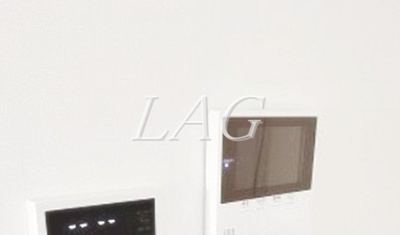 【セキュリティ】 | ドゥーメゾン | モニター付きインターホンです。