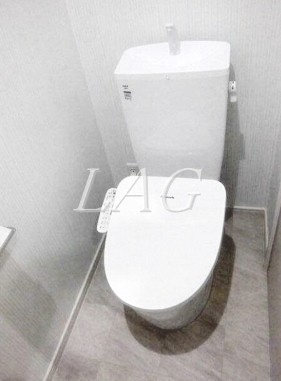 【トイレ】 | ドゥーメゾン | トイレです。