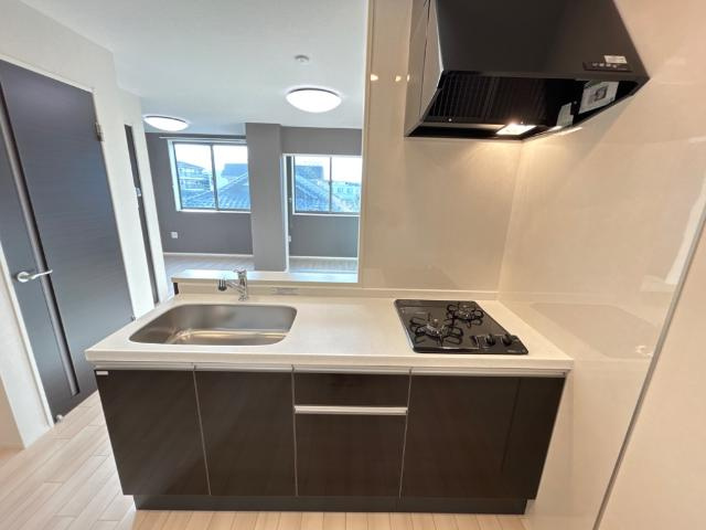 チャーム・ツートンBのキッチン|キッチン