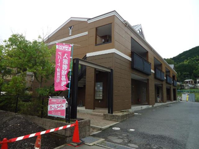 【外観】 | サンレジデンス | 外観写真（昼）