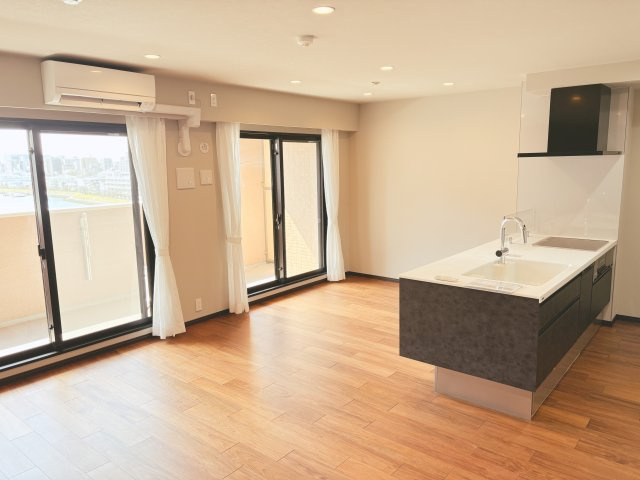 【居間・リビング】