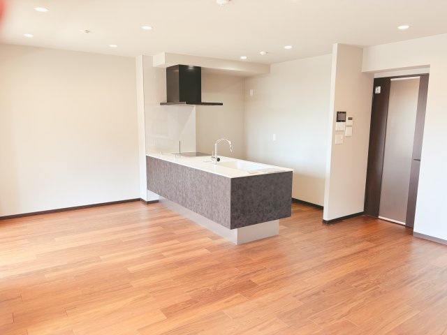 【居間・リビング】