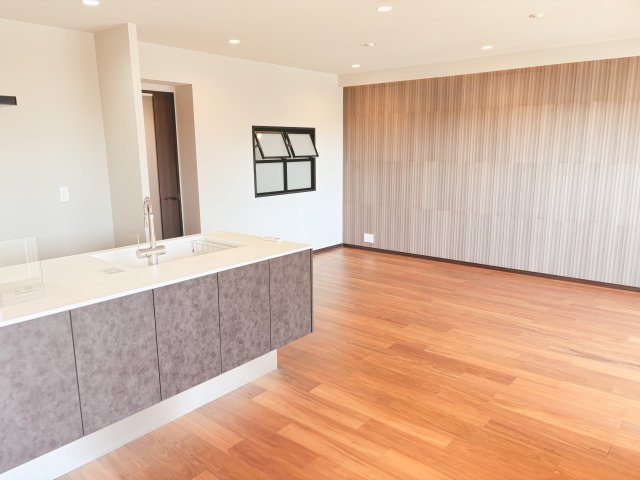 【居間・リビング】