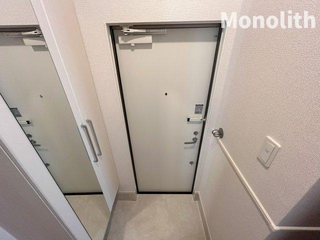 ロンガヴィータ和泉Ⅱの玄関