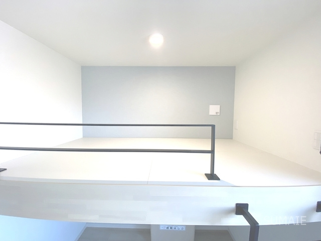 KEIAI RESIDENCE 東大宮の居間・リビング|ロフト