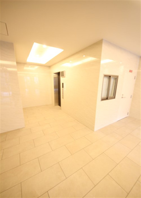 【ロビー】 | Alivis北梅田