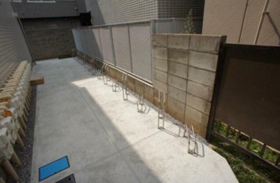 【その他共用部分】 | グランメゾン阿佐ヶ谷 | 駐輪場。