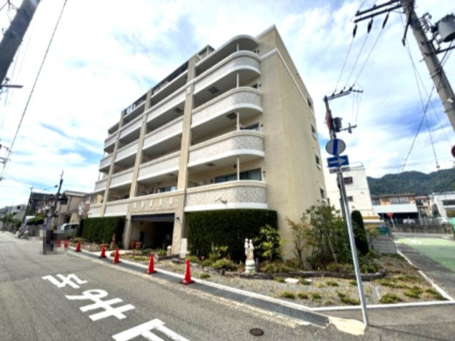 ブルーミンメドー本山