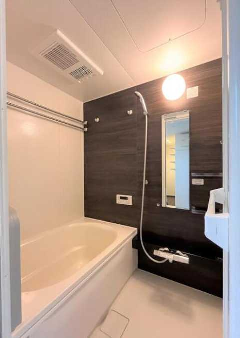 Chocolat maison　築浅　駅近　浴室乾燥機　の浴室