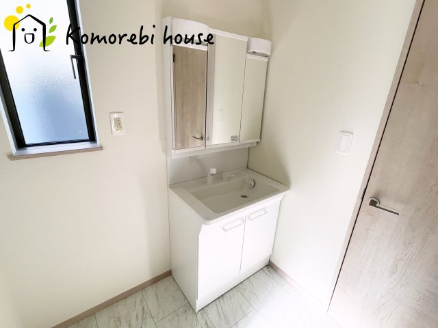 北本市宮内　2期　新築一戸建て　ハートフルタウン　Dの独立洗面台|12/15　撮影済み