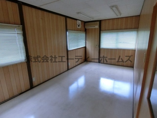 【内装】 | 屈巣事務所