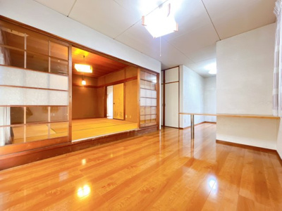 【居間・リビング】 | 前橋市北代田町　中古住宅