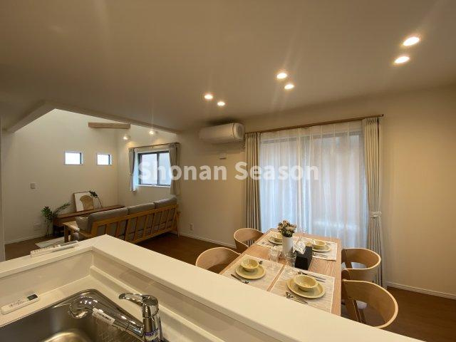 【キッチン】 | リビング全体を見渡せる対面キッチン◎
お料理しながら会話も楽しめます♪