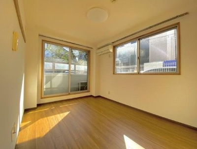 【居間・リビング】 | メゾンユニソール神楽坂