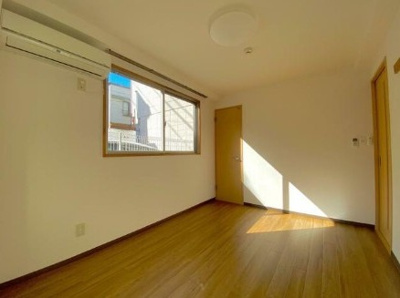 【洋室】 | メゾンユニソール神楽坂